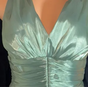 Green fancy top thumbnail 5