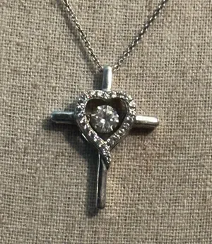 Vintage 925 Silver CZ Heart Cross Pendant Necklace thumbnail 7