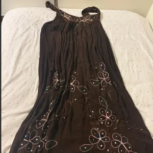 Brown Sleeveless Dress with Floral Embroidery thumbnail 1