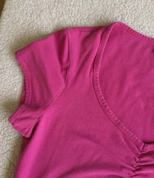 New York & Company Y2K Center Ruched Cinched Pink V-neck Top - Sz Medium thumbnail 4