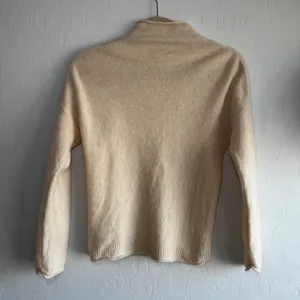 J. Crew 100% Cashmere Mock Neck Sweater M Ivory Cream Sustainable Quiet Luxury thumbnail 2