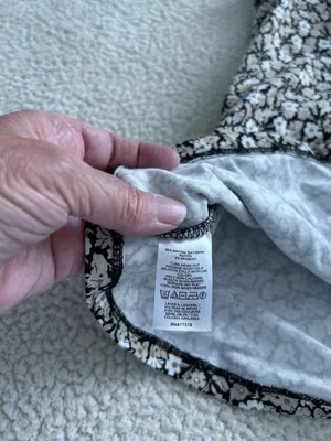 Ann Taylor Faux Wrap Surplice Sleeveless Jersey Blouse Tan Floral Sz S thumbnail 5