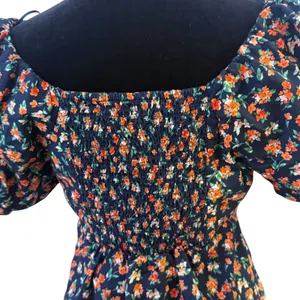 Old Navy Puff Sleeve Top Size M Smocked Floral Print Empire‎ Waist Cottage thumbnail 3