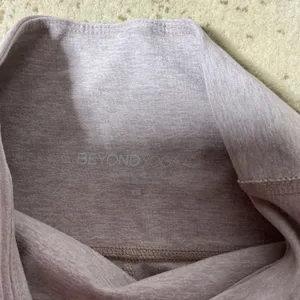 Beyond Yoga Spacedye High Waisted Biker Shorts Heathered Lavender Pink XS‎ thumbnail 5