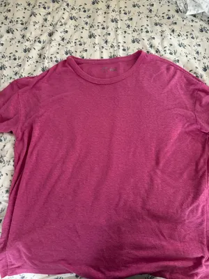 T-shirt thumbnail 1