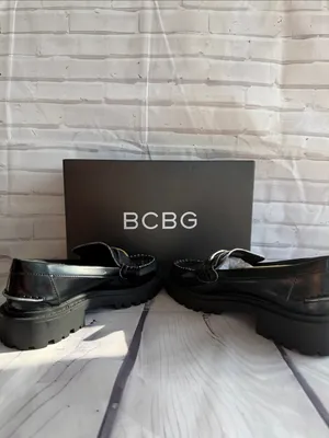 BCBGeneration Laney Loafer with Gold Accent Black Size 5 thumbnail 6