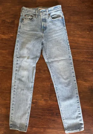 Levi’s Jeans thumbnail 1