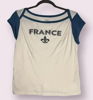 BDG Urban Outfitters Cream and Blue France Fleur De Lis T Shirt 90s Size XL thumbnail 1