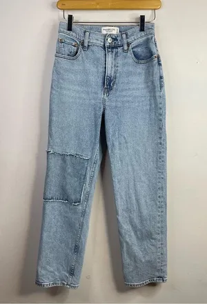 Abercrombie Curve Love Ultra High Rise Ankle Straight Jeans Patched 25 0 short thumbnail 2