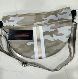 Haute Shore Crossbody Fanny pack thumbnail 1