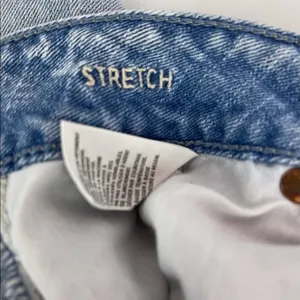 American Eagle Denim Cutoff Shorts Stretch High Rise Light Wash‎ Raw Hem Size 2 thumbnail 5