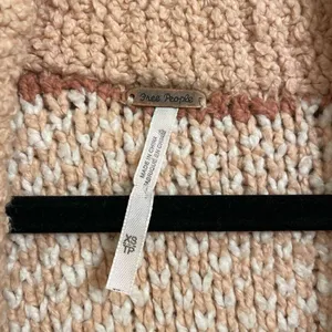 Free People Cozy Cabin Chunky Knit Boho Ivory Peach Cardigan Sweater Oversized X thumbnail 3