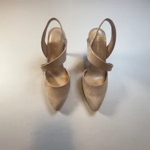 The Limited NWOT Trisha Slingback Pumps Beige Suede Patent 6.5 Heels Comfort thumbnail 2