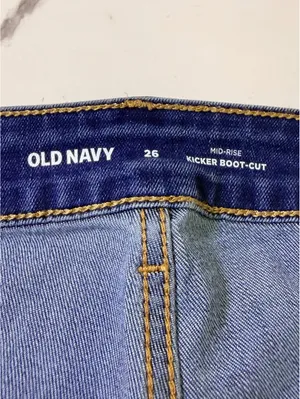 Old Navy Women’s Jeans Size 26 Kicker Boot Cut Mid Rise Stretch Blue Denim NWT thumbnail 4