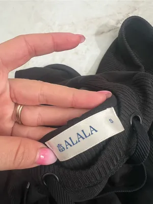 NEW ALALA Black Ribbed Hoodie Size Small thumbnail 3