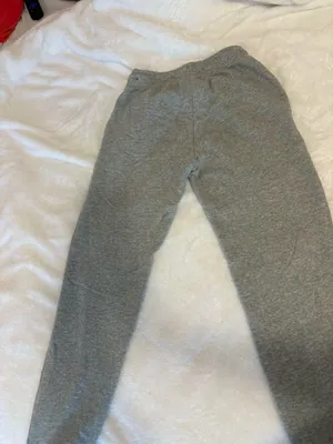 Nike Sweatpants Women’s Grey thumbnail 3