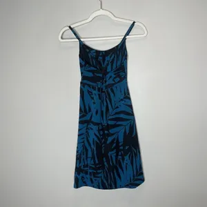 K-Deer On The Go Laguna Palm Print Blue Black Athletic Dress Size Small thumbnail 5