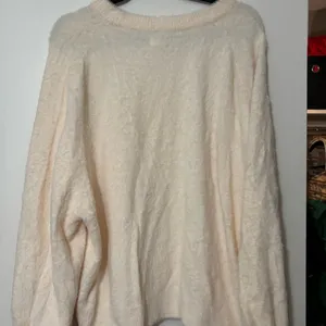 Aerie Soft Cream Crew Neck Sweater thumbnail 4
