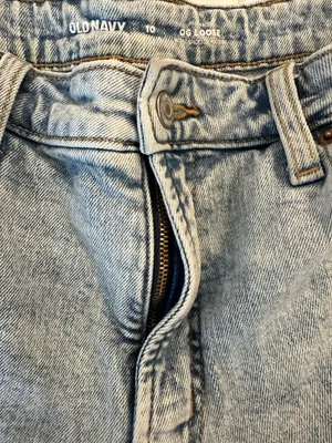 Old Navy Jeans thumbnail 6