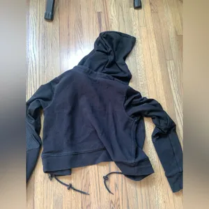 Gymshark cropped zip up hoodie sweatshirt thumbnail 7