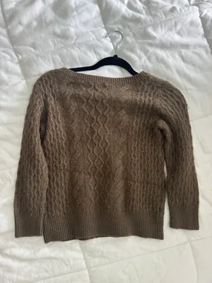 Green Sweater thumbnail 3