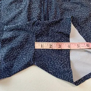 Athleta Running Shorts Size 2 Navy Blue Printed Athletic Drawstring thumbnail 6