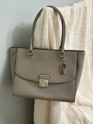 Coach Avery Tote thumbnail 2