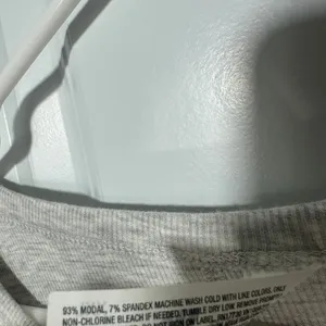 All in Motion T-Shirt Womens XXL Gray Ribbed Knit Cropped Crew Flowy Soft‎ Top thumbnail 3
