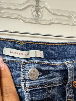 Levi’s Wedgie Straight Jeans Womens 26 High Rise Distressed Raw Hem Blue thumbnail 7