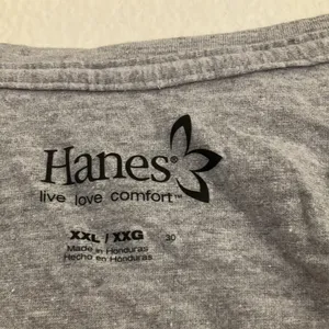 FINAL MARKDOWN Hanes decorative tee xxl thumbnail 3