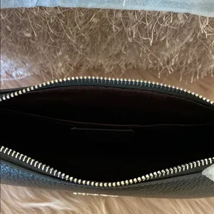 MWT Coach Black Leather Shoulder Bag with Minimalist Design thumbnail 4