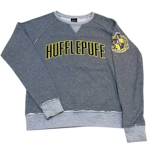 Universal Studios Wizarding World Harry Potter Hufflepuff Crewneck Sweatshirt M thumbnail 1