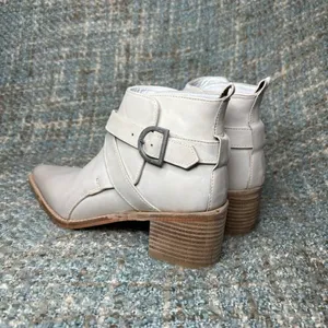 Free People Women's Back Loop Ankle Buckle Pointed Toe Booties in Bone thumbnail 3