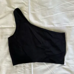 Black Off the Shoulder Bra thumbnail 1