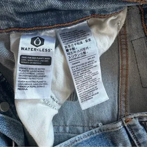 Levi’s Wedgie Straight High Rise Blue Jeans with Frayed Hem thumbnail 4