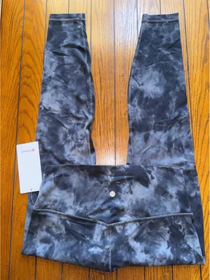 Lululemon Align High Rise 28” Diamond Dye Pitch Grey Graphite Grey Size 12 NWT thumbnail 1