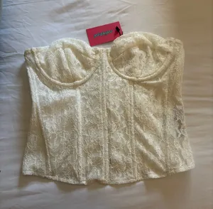 Edikted Corset Top thumbnail 1