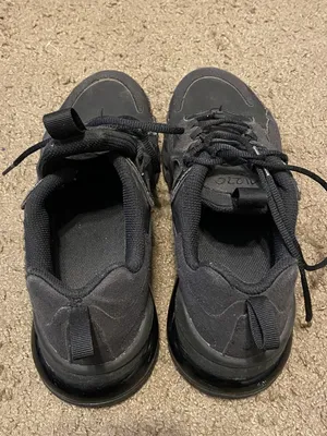 Nike Air Max 270 React Size 5Y Womens 6.5 Triple Black Athletic Shoes BQ0103-004 thumbnail 4