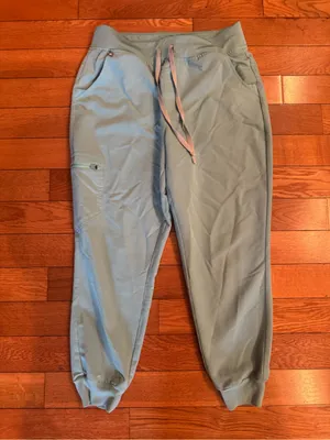FIGS Zamora Jogger Scrub Pants Seafoam Green - Size Large Petite (LP) thumbnail 2
