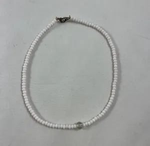 Light Pink She’ll Glass Beaded Necklace Choker thumbnail 1