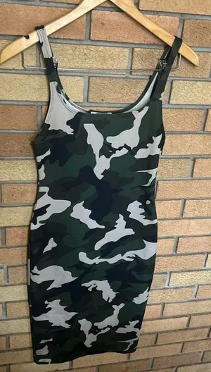 Zara Women's Camo Printed Body Con Midi Dress Ribbed Size Medium thumbnail 1