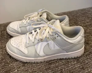 Light Grey Nike Dunk Low Smoke Women’s thumbnail 1