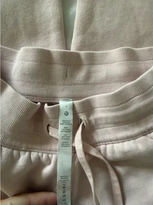 Lululemon Joggers thumbnail 2