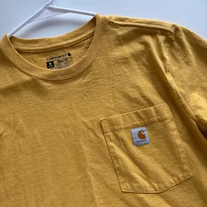 Carhartt Pocket T-Shirt Women Medium Yellow‎ Loose Fit Short Sleeve Crewneck thumbnail 2