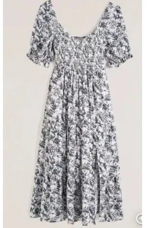 Abercrombie & Fitch Smocked Square Neck Puff Sleeve Midi Dress XS Coastal Beach thumbnail 2