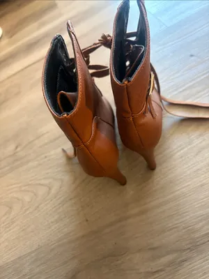 Women’s Lace-Up Ankle Boots in Brown tall heels 5 in size 10 thumbnail 5