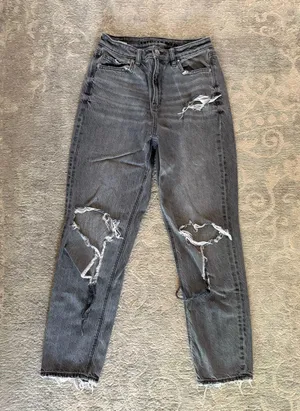 American Eagle Ripped Jeans thumbnail 1