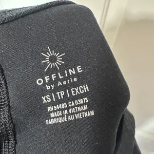 Aerie Offline The Hugger Black Faux Leather Snake High Waisted Leggings XS‎ thumbnail 4