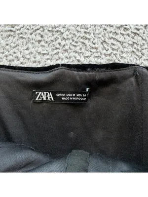Zara Black Quilted Velvet Crop Bustier with Scalloped Edges Size Medium thumbnail 4