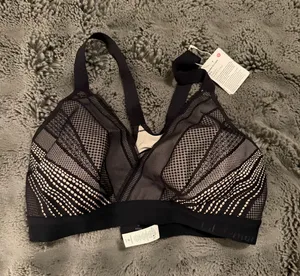 Lululemon Awake To Lace Bra thumbnail 1